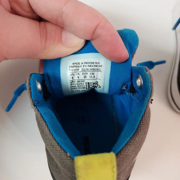 Converse All-Star Chuck Taylor Gray with Blue Laces Infant Size 4 - Picture 8 of 10